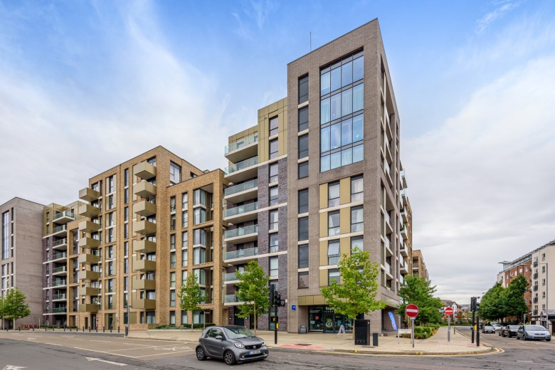 Click the photo for more details of Queenshurst Square, Kingston Upon Thames, Surrey