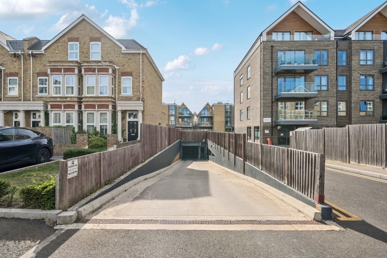 Images for Antoinette Close, Kingston Upon Thames