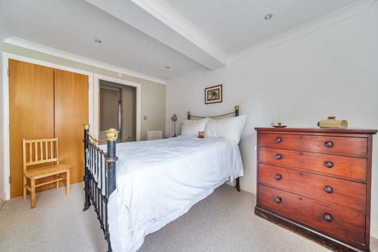 Images for Lower Teddington Road, Hampton Wick, Surrey