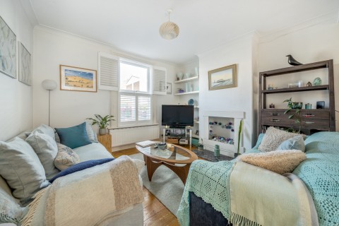 Click the photo for more details of Elm Road, Kingston Upon Thames, Surrey