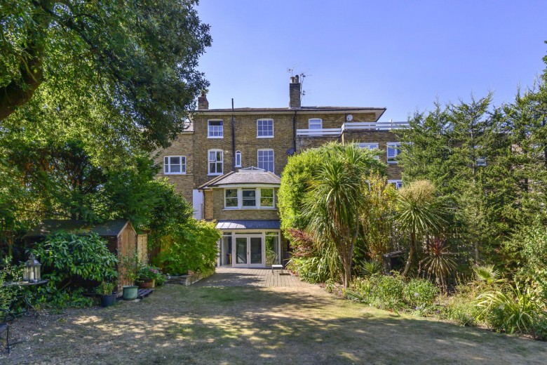 Click the photo for more details of Kingston Hill, Kingston Upon Thames, Surrey