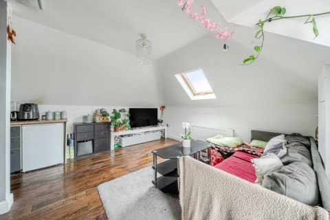 Click the photo for more details of Springfield Road, Kingston Upon Thames, Surrey