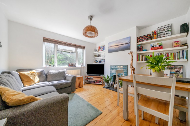 Click the photo for more details of Park Close, Kingston Upon Thames, KT2
