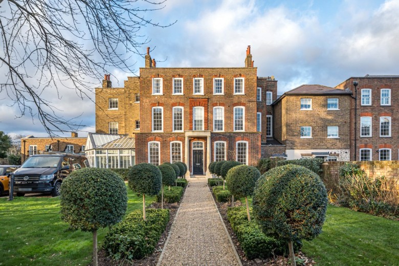Click the photo for more details of Ham Common, Ham, TW10