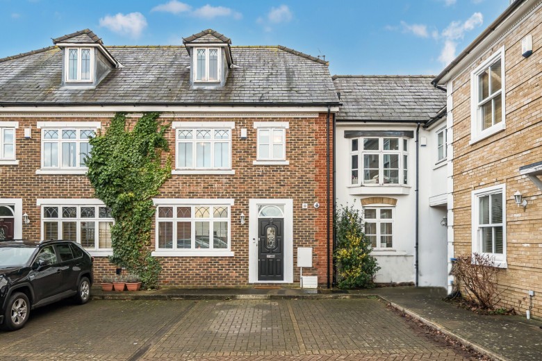 Click the photo for more details of Dagmar Road, Kingston Upon Thames, Surrey