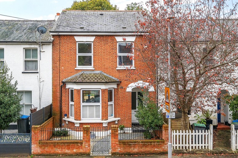 Click the photo for more details of Portland Road, Kingston Upon Thames, KT1