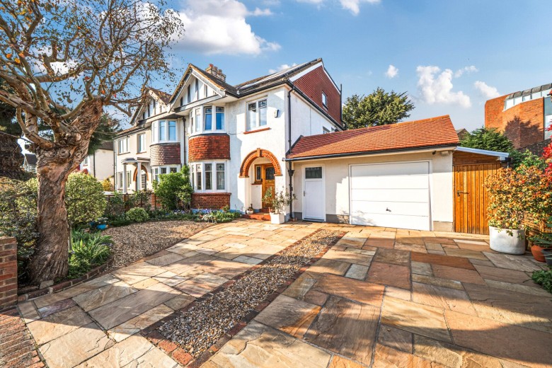 Click the photo for more details of Riverside Close, Kingston Upon Thames, KT1