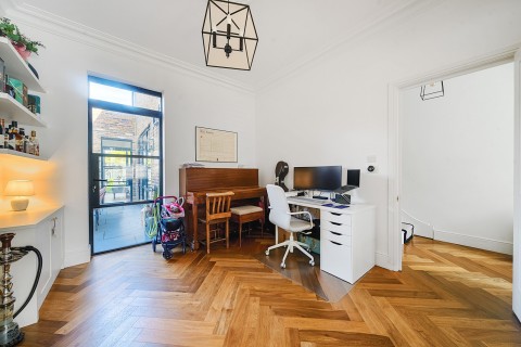 Click the photo for more details of Bellevue Road, Kingston Upon Thames, Surrey