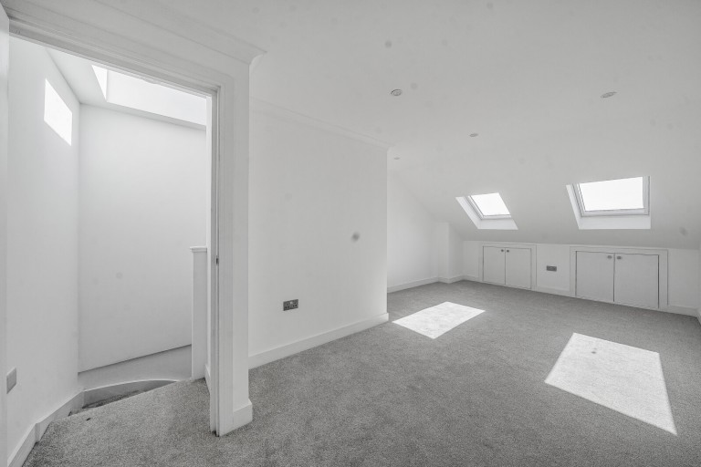 Images for Thorpe Road, Kingston Upon Thames, KT2