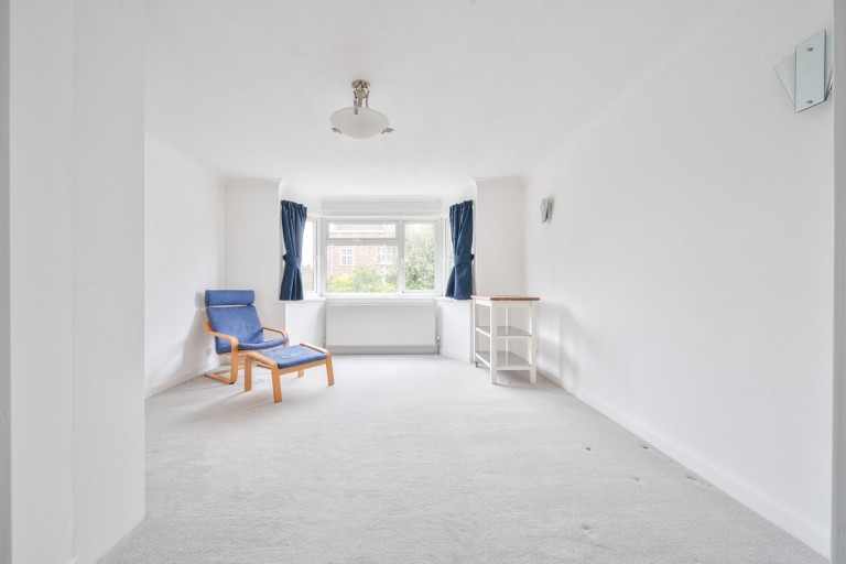 Images for St Andrew's Square, Surbiton, Surrey