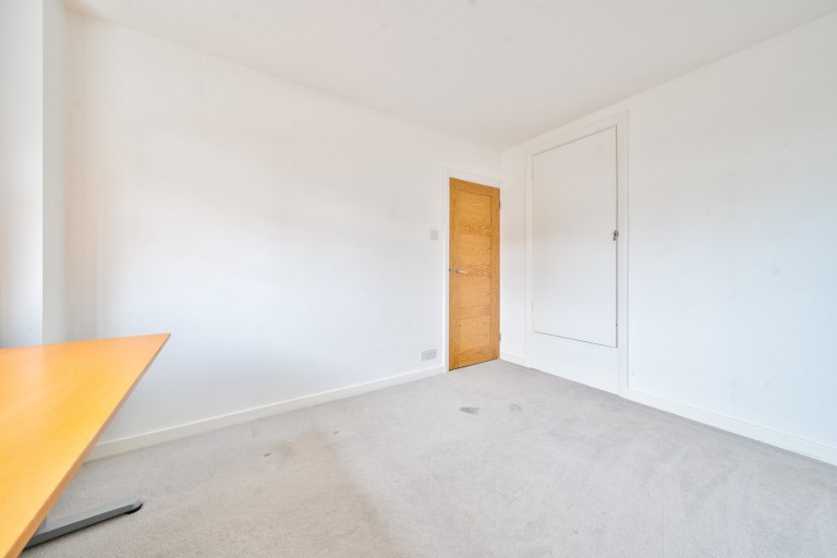 Images for St Andrew's Square, Surbiton, Surrey