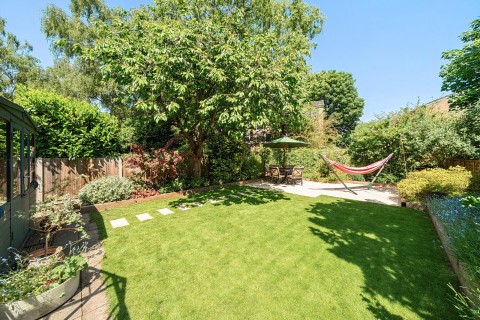Click the photo for more details of Teddington