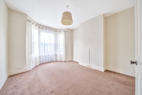 Click the photo for more details of Elm Road, Kingston Upon Thames, Surrey