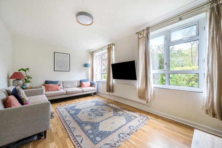 Images for Woffington Close, Hampton Wick, KT1