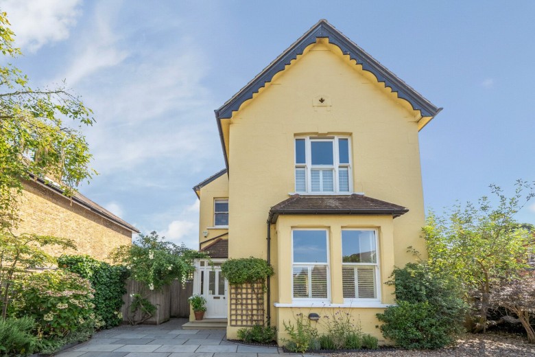 Click the photo for more details of Bellevue Road, Kingston Upon Thames, Surrey