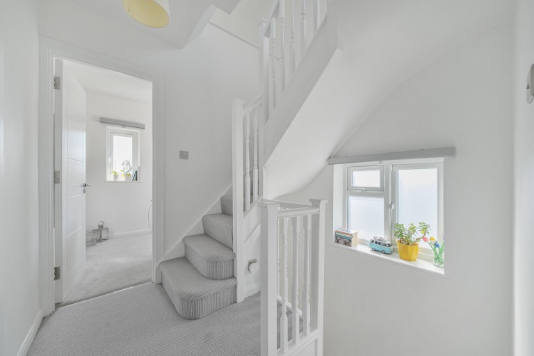 Images for Barnfield Gardens, Kingston Upon Thames, Surrey
