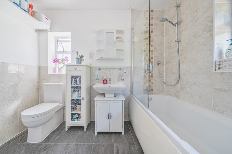 Images for Barnfield Gardens, Kingston Upon Thames, Surrey