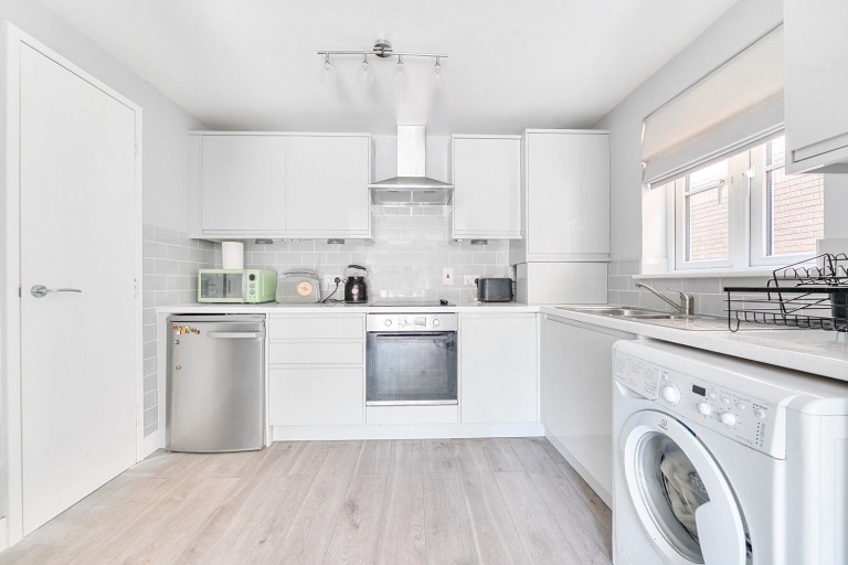 Images for Kingsworthy Close, Kingston Upon Thames, Surrey