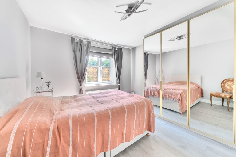 Images for Kingsworthy Close, Kingston Upon Thames, Surrey