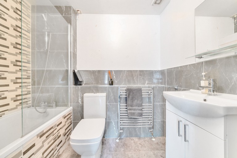 Images for Kingsworthy Close, Kingston Upon Thames, Surrey