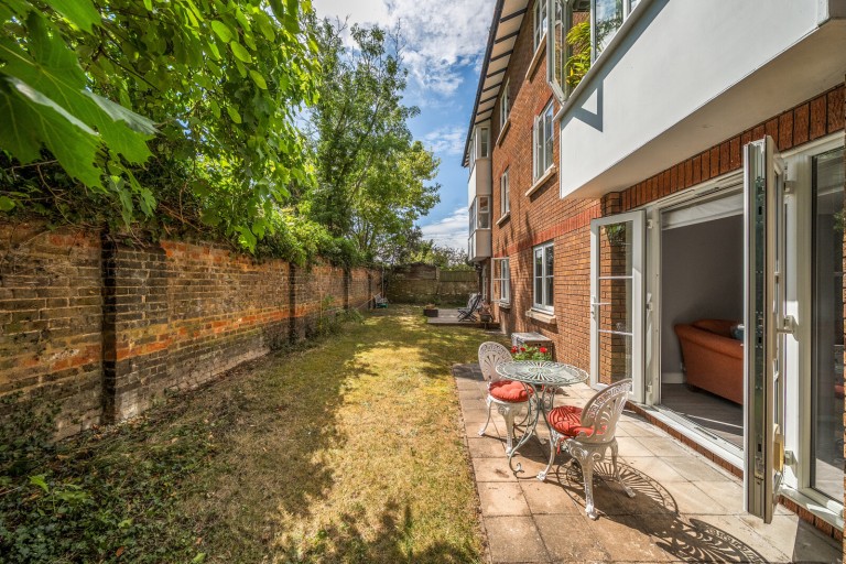 Images for Kingsworthy Close, Kingston Upon Thames, Surrey