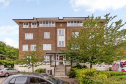 Images for Samuel Gray Gardens, Kingston Upon Thames, Surrey