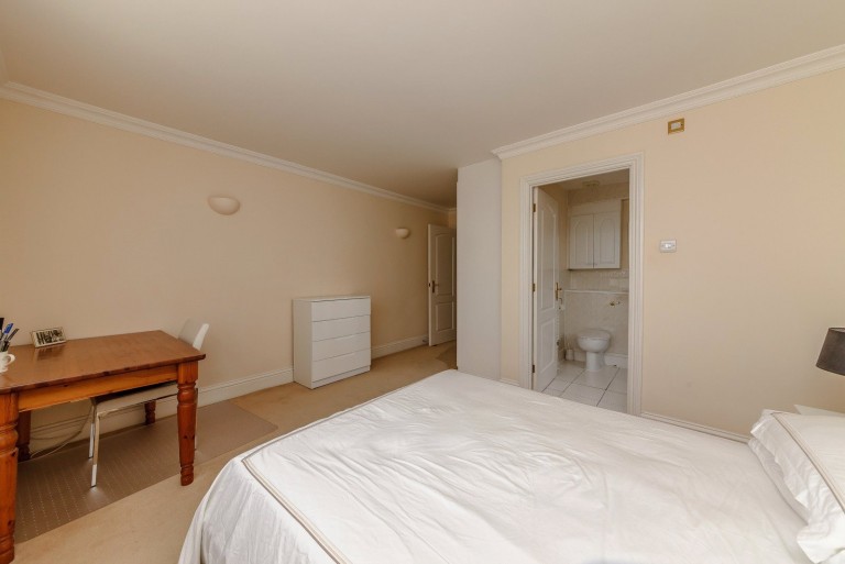 Images for Samuel Gray Gardens, Kingston Upon Thames, Surrey