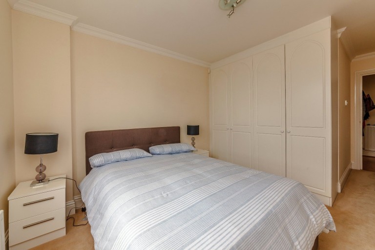 Images for Samuel Gray Gardens, Kingston Upon Thames, Surrey