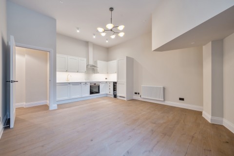 Click the photo for more details of Park Road, Hampton Wick