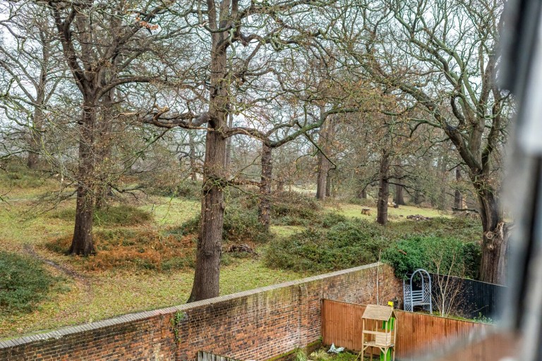 Images for Oakhurst Close, Kingston Upon Thames, Surrey