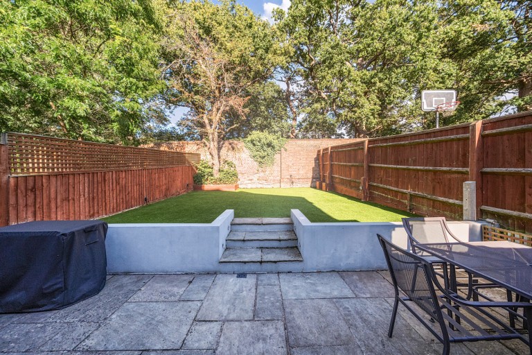 Images for Oakhurst Close, Kingston Upon Thames, Surrey