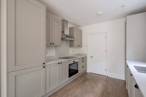 Click the photo for more details of Portland Road, Kingston Upon Thames