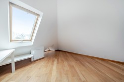 Images for Collingwood Avenue, Tolworth, Surrey