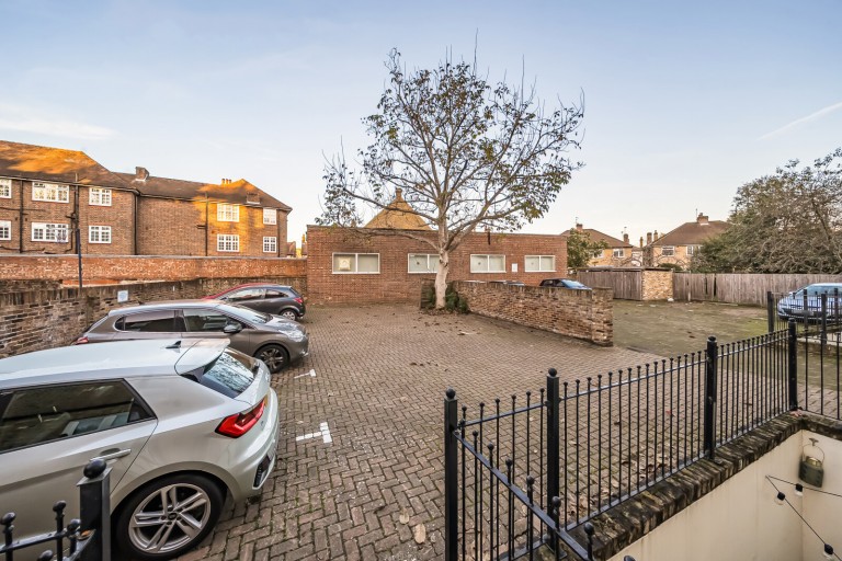 Images for Grove Crescent, Kingston Upon Thames, Surrey