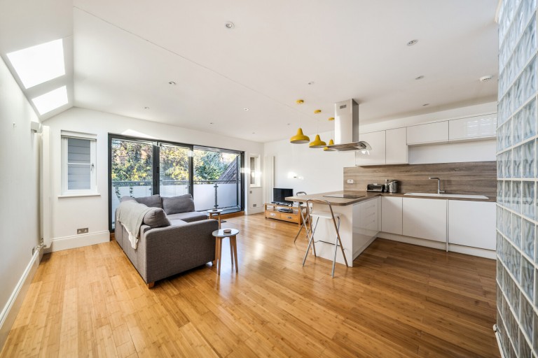 Images for Victoria Road, Kingston Upon Thames, Surrey