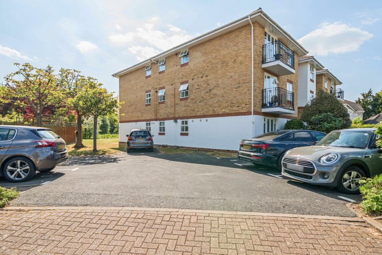 Images for Biggin Hill Close, Kingston Upon Thames, Surrey