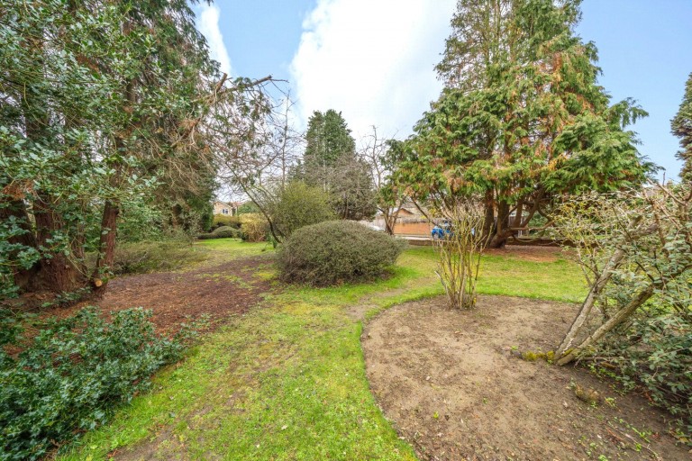 Images for Wilmer Crescent, Kingston Upon Thames