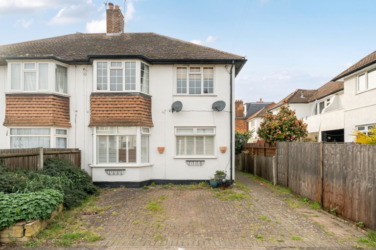 View Full Details for Grove Close, Kingston Upon Thames