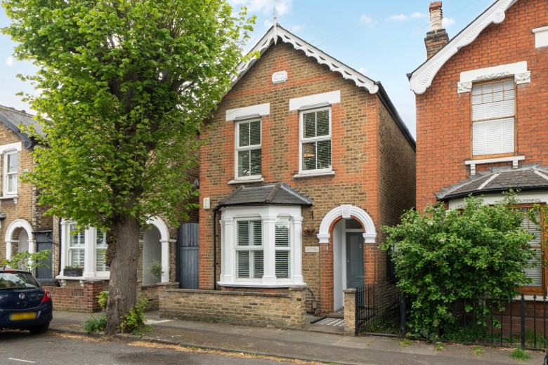 Click the photo for more details of Caversham Road, Kingston Upon Thames