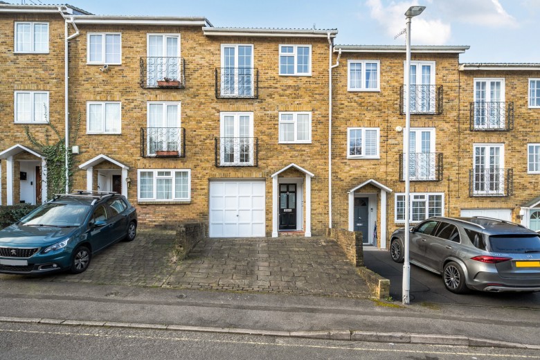 Click the photo for more details of Boyd Close, Kingston Upon Thames, Surrey