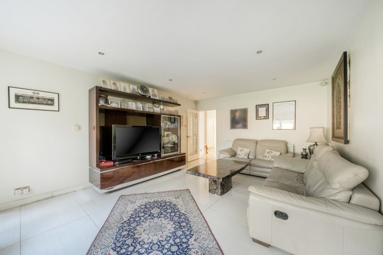 Images for Coombe Hill, Kingston Upon Thames