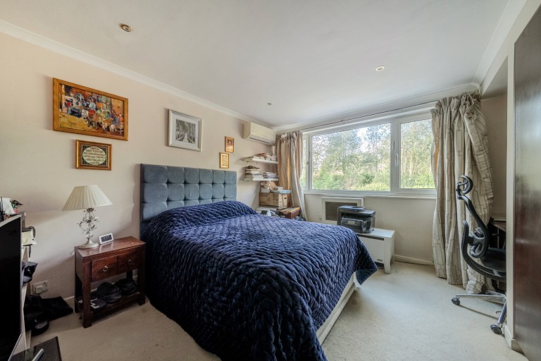 Images for Coombe Hill, Kingston Upon Thames