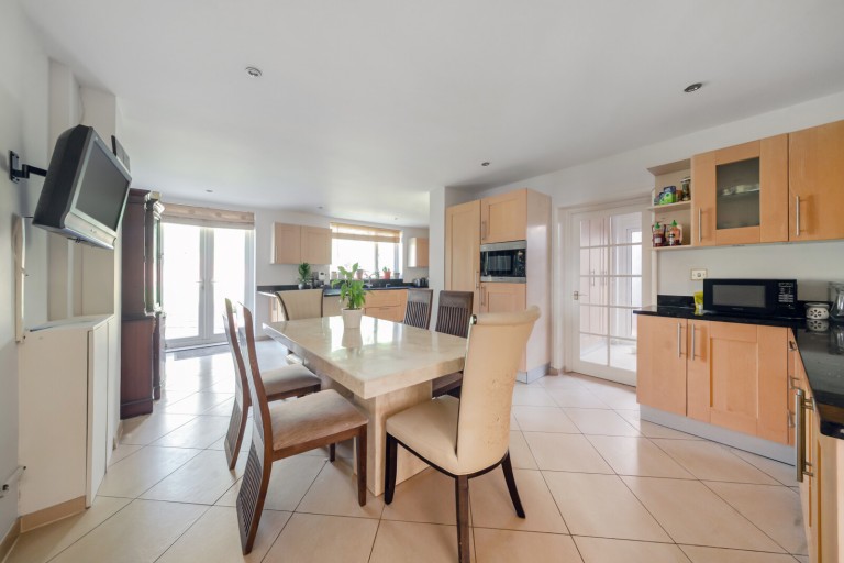 Images for Coombe Hill, Kingston Upon Thames