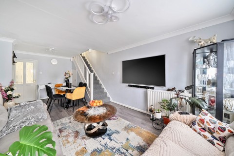 Click the photo for more details of Vincent Road, Kingston Upon Thames, Surrey