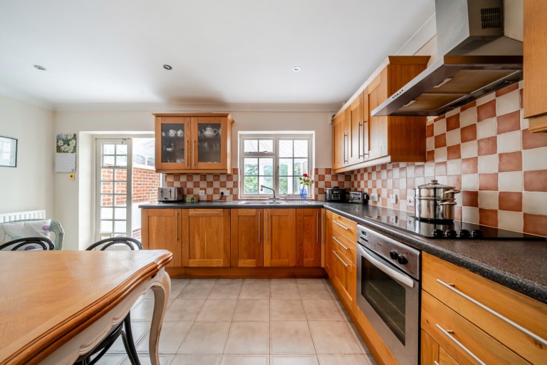 Images for Blenheim Gardens, Kingston Upon Thames