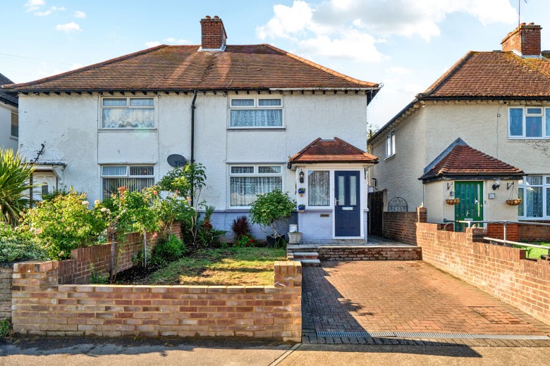 Click the photo for more details of Rosebery Road, Kingston Upon Thames