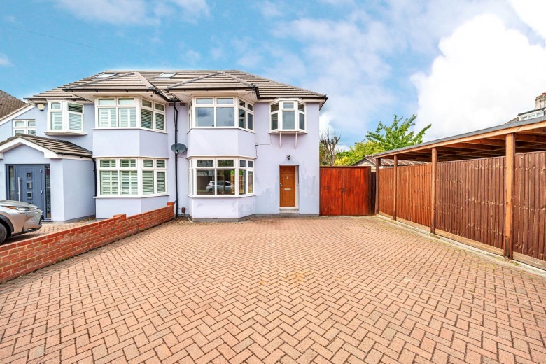 Click the photo for more details of Oxford Crescent, New Malden, KT3