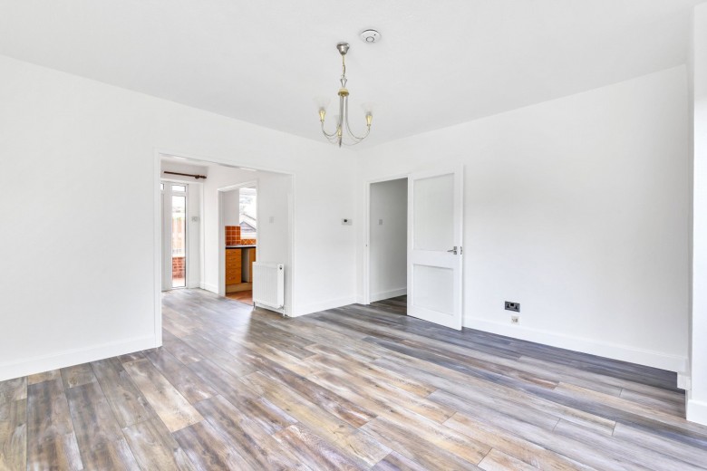 Click the photo for more details of Broughton Avenue, Richmond, TW10