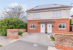 Images for Green Lane, New Malden, KT3