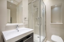 Images for Sundial Court, Barnsbury Lane, Tolworth, KT5